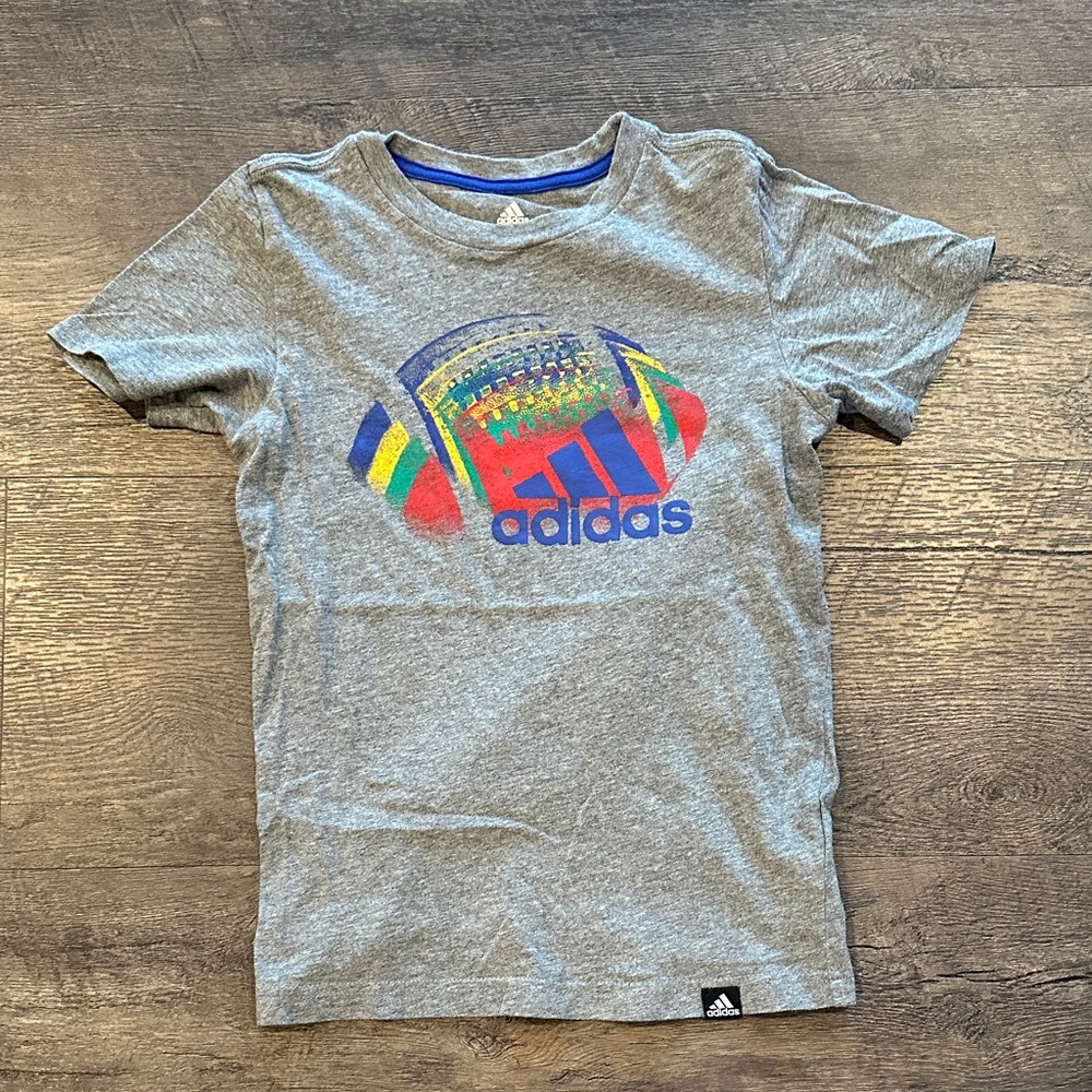 Adidas Little Boy size 7 Football Two-Piece Athletic Tee‎ and Short Set - Picture 2 of 11